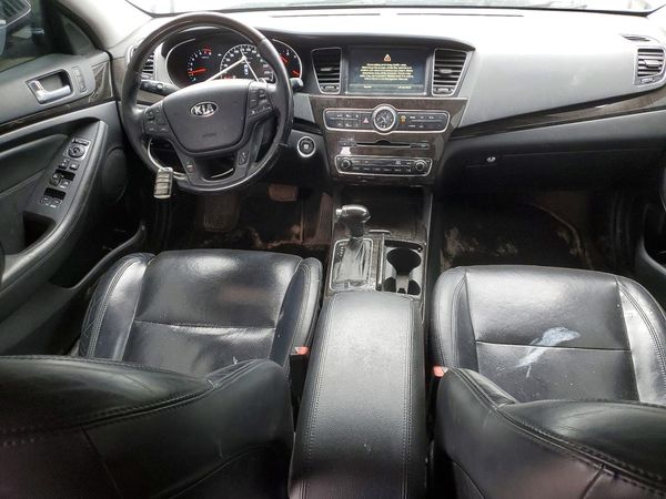2014 KIA CADENZA