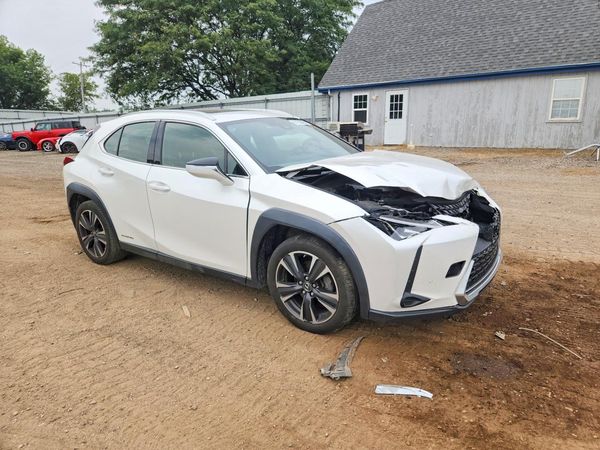 2019 LEXUS UX