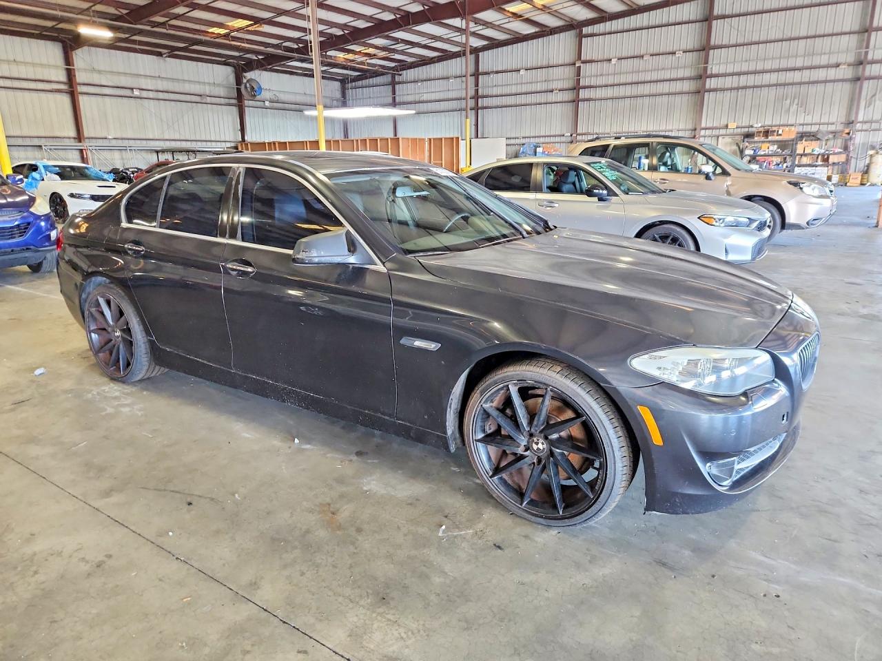 2012 BMW 528