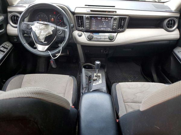 2017 TOYOTA RAV4 XLE