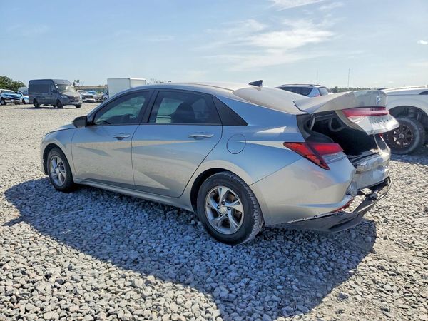 2021 HYUNDAI ELANTRA SE