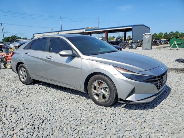 2021 HYUNDAI ELANTRA SE
