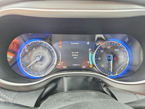 2023 CHRYSLER PACIFICA