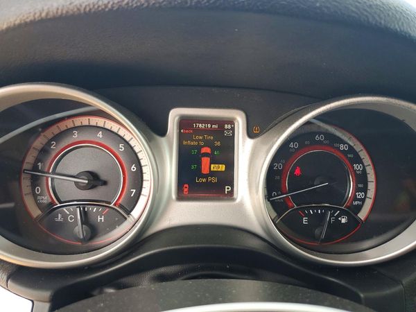 2017 DODGE JOURNEY SXT