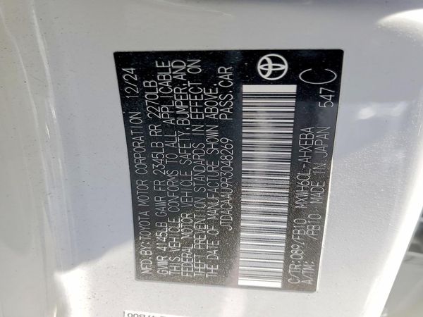 2024 TOYOTA PRIUS
