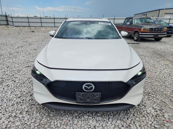 2022 MAZDA 3 Premium Package