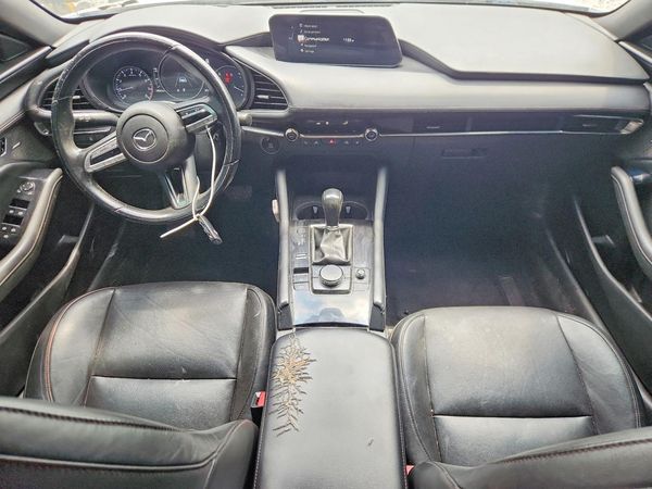 2022 MAZDA 3 Premium Package