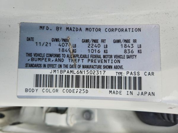 2022 MAZDA 3 Premium Package