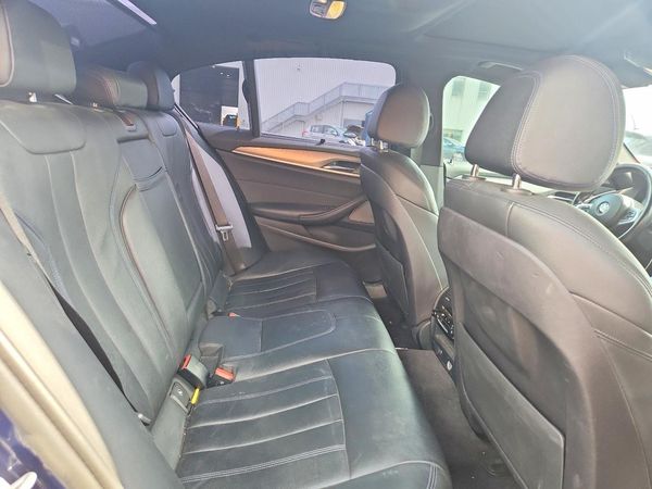 2019 BMW 530