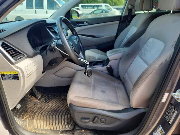 2016 HYUNDAI TUCSON