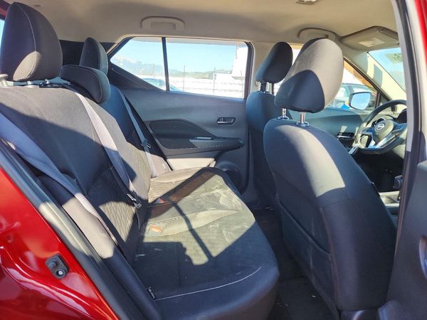 2022 NISSAN KICKS SV