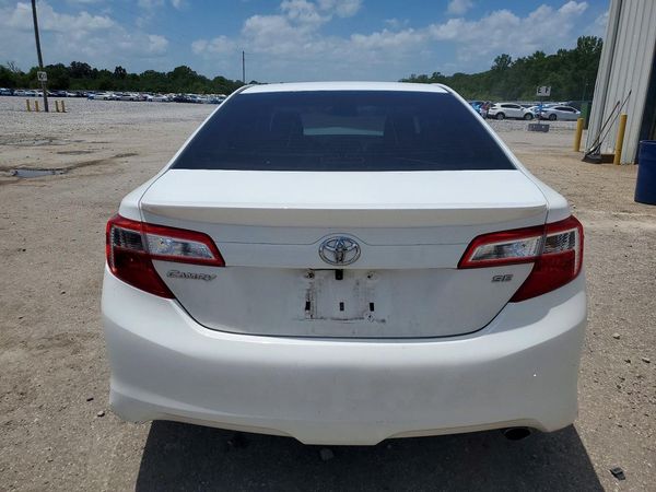 2012 TOYOTA CAMRY