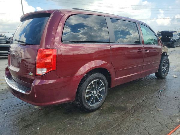 2017 DODGE GRAND CARAVAN GT