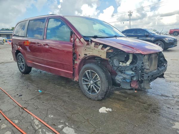 2017 DODGE GRAND CARAVAN GT