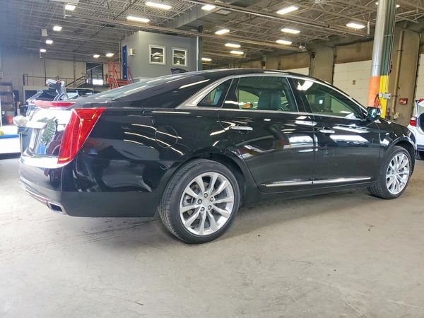 2016 CADILLAC XTS Luxury