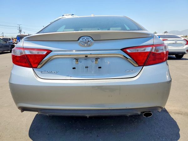 2017 TOYOTA CAMRY