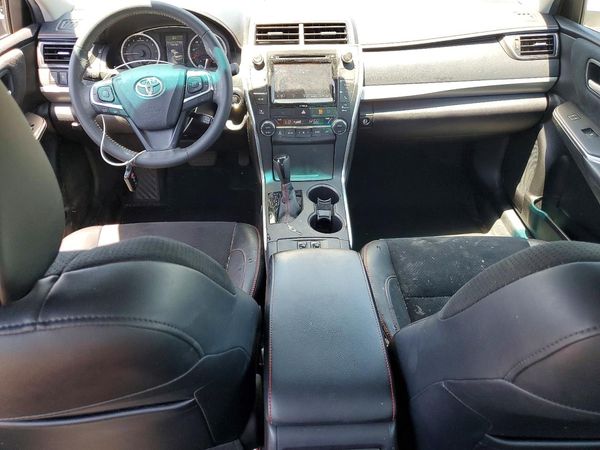 2017 TOYOTA CAMRY