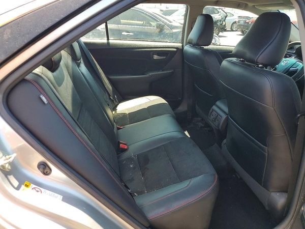2017 TOYOTA CAMRY