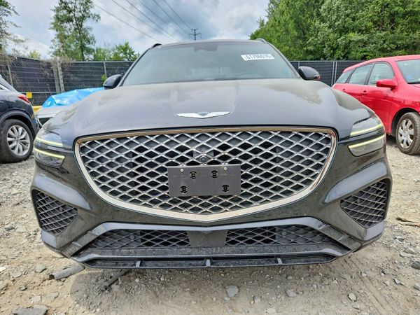 2023 GENESIS GV70