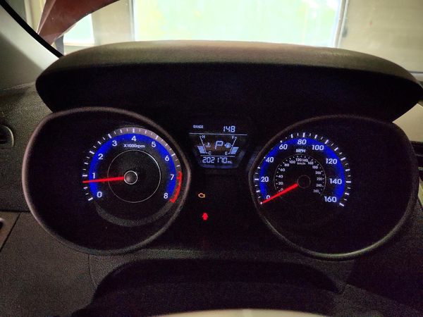 2016 HYUNDAI ELANTRA