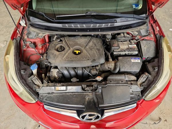 2016 HYUNDAI ELANTRA