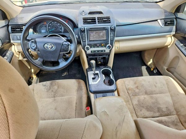 2014 TOYOTA CAMRY