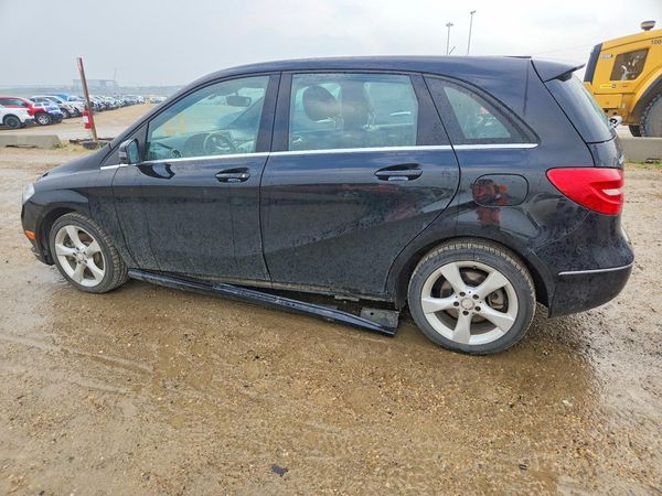 2014 MERCEDES-BENZ B250