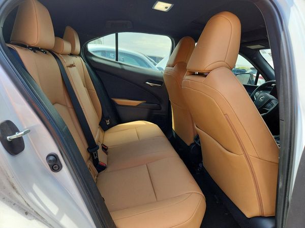 2023 LEXUS UX 250H 250h Premium