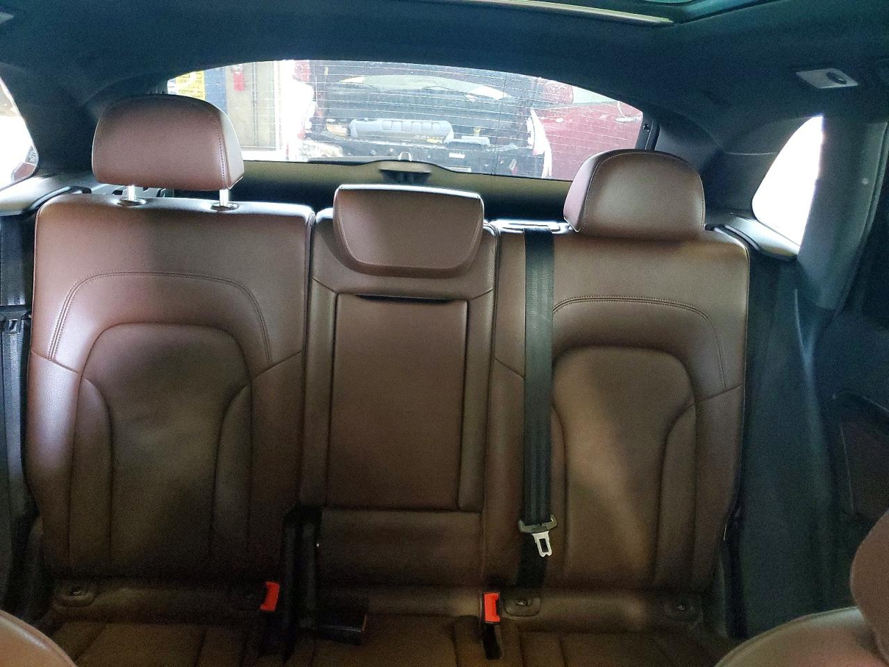 2013 AUDI Q5 Premium Plus