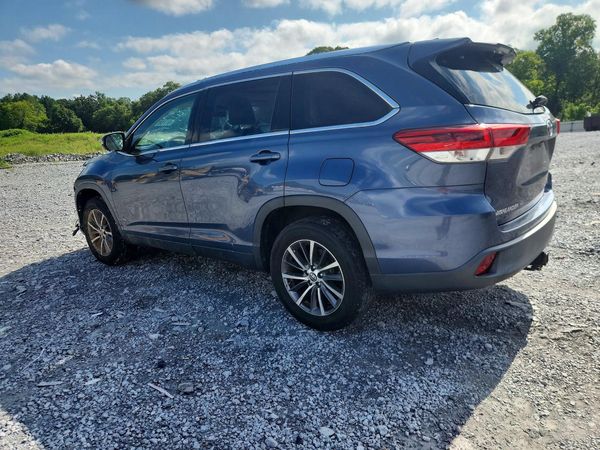 2019 TOYOTA HIGHLANDER SE/XLE