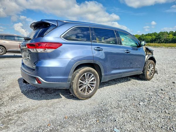2019 TOYOTA HIGHLANDER SE/XLE