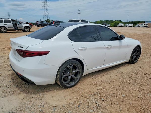 2019 ALFA ROMEO GIULIA AWD