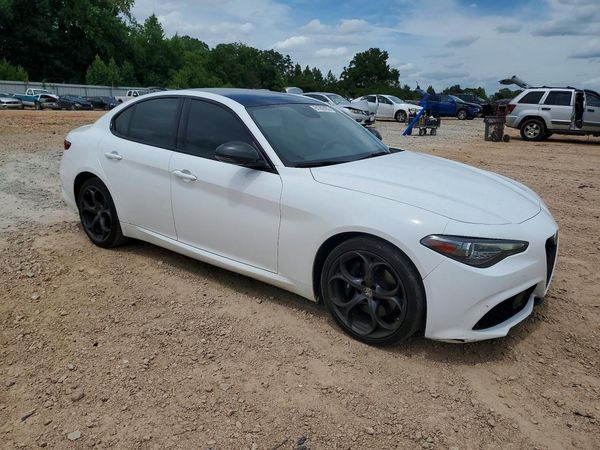 2019 ALFA ROMEO GIULIA AWD