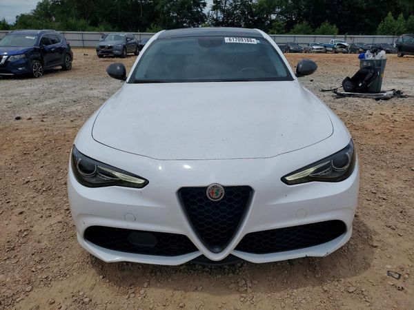 2019 ALFA ROMEO GIULIA AWD