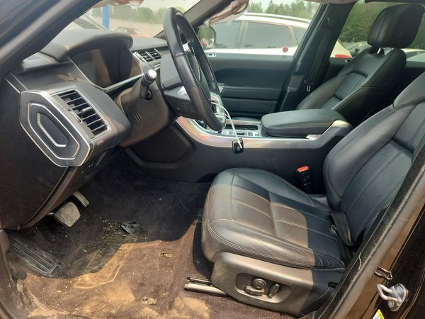 2021 LAND ROVER RANGE ROVER SPORT SE