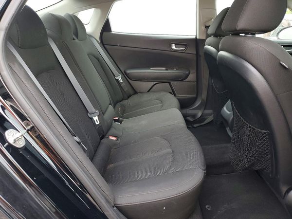 2019 KIA OPTIMA LX, S