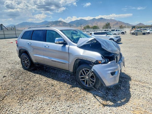 2017 JEEP GRAND CHEROKEE LIMITED 4X4