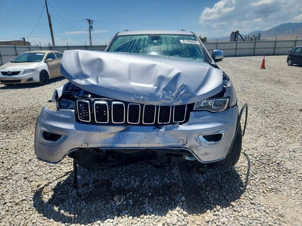 2017 JEEP GRAND CHEROKEE LIMITED 4X4