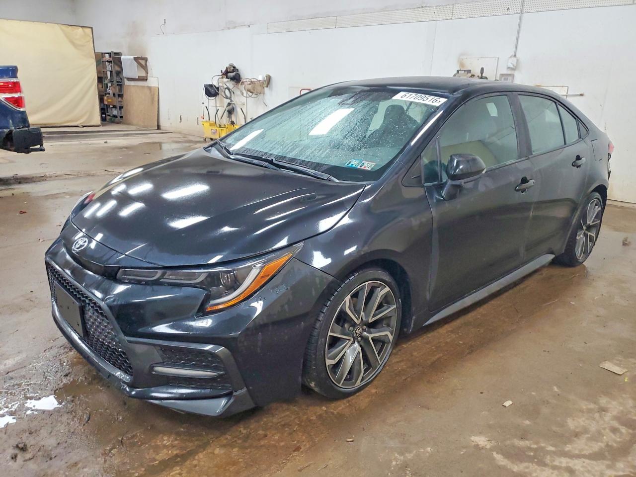 2021 TOYOTA COROLLA
