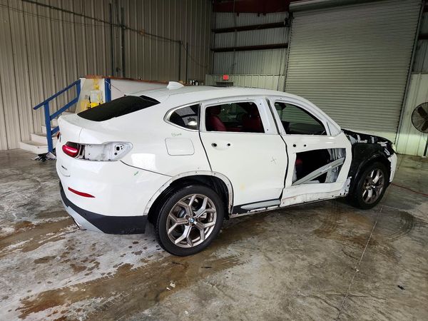 2022 BMW X4 xDrive30i