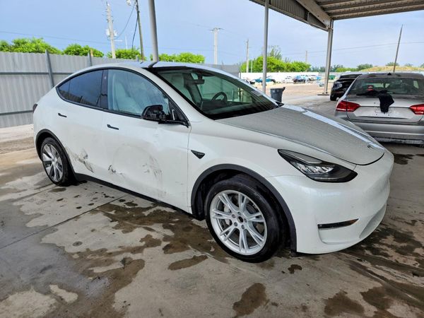 2021 TESLA MODEL Y