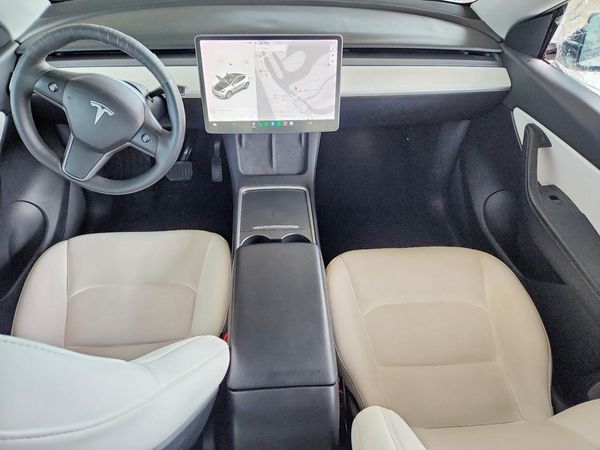 2021 TESLA MODEL Y