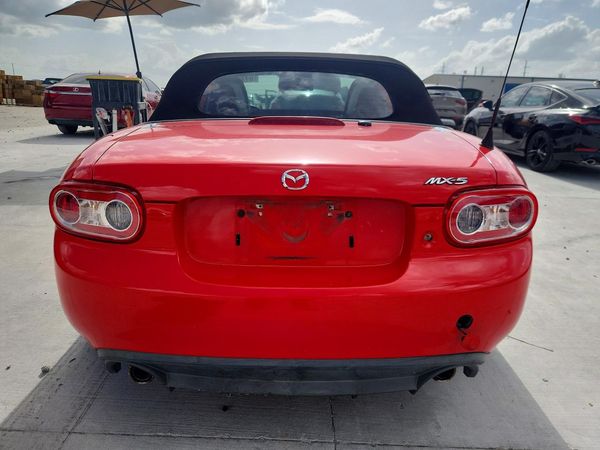 2015 MAZDA MX-5 MIATA Sport/GX