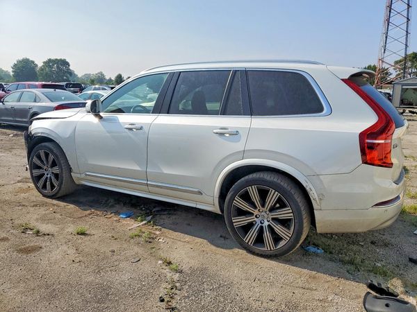 2022 VOLVO XC90 Inscription