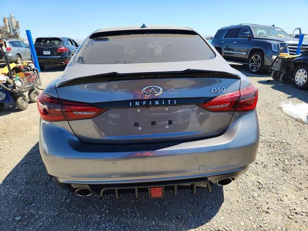 2021 INFINITI Q50 LUXE