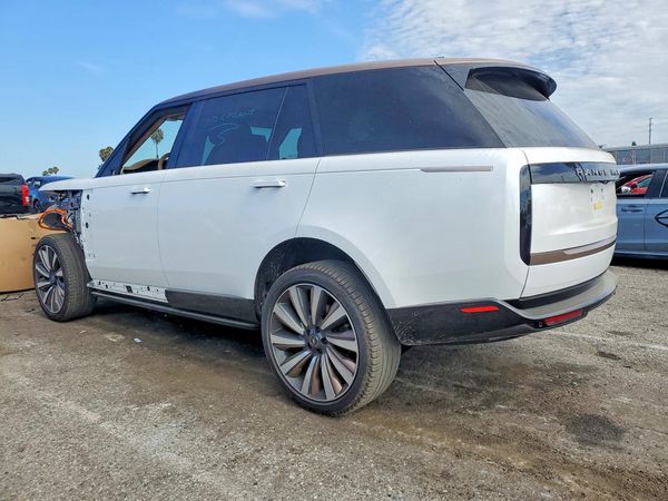 2023 LAND ROVER RANGE ROVER SV
