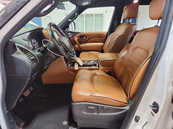 2021 INFINITI QX80 SV