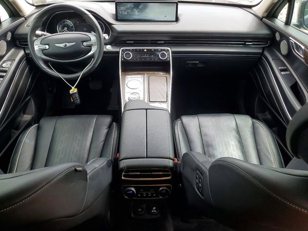 2021 GENESIS GV80
