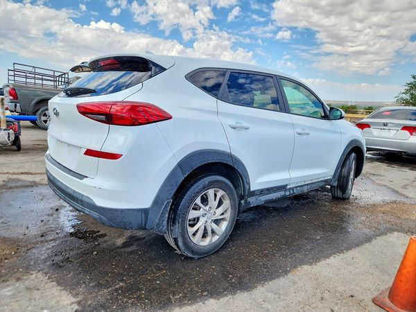 2021 HYUNDAI TUCSON