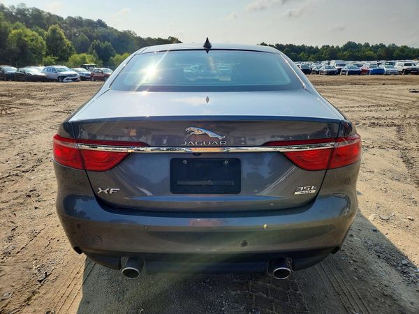 2017 JAGUAR XF Prestige